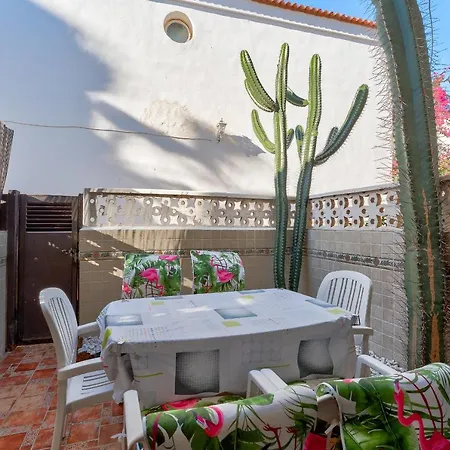 3 Bedrooms Townhouse Lively Area Close To A Appartement Arona (Tenerife)