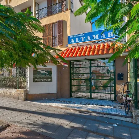 Apartment 3 Bedrooms Townhouse Lively Area Close To A Arona (Tenerife)